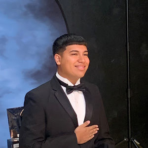 Meet your Posher, Miguel